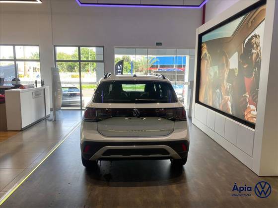 VOLKSWAGEN T-CROSS 1.0 200 TSI TOTAL FLEX COMFORTLINE AUTOMÁTICO VOLKSWAGEN T-CROSS 1.0 200 TSI TOTAL FLEX COMFORTLINE AUTOMÁTICO